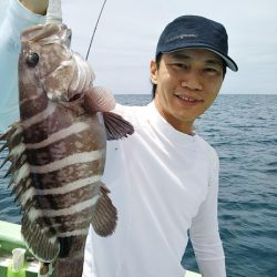 康仁丸・ジギング釣り果